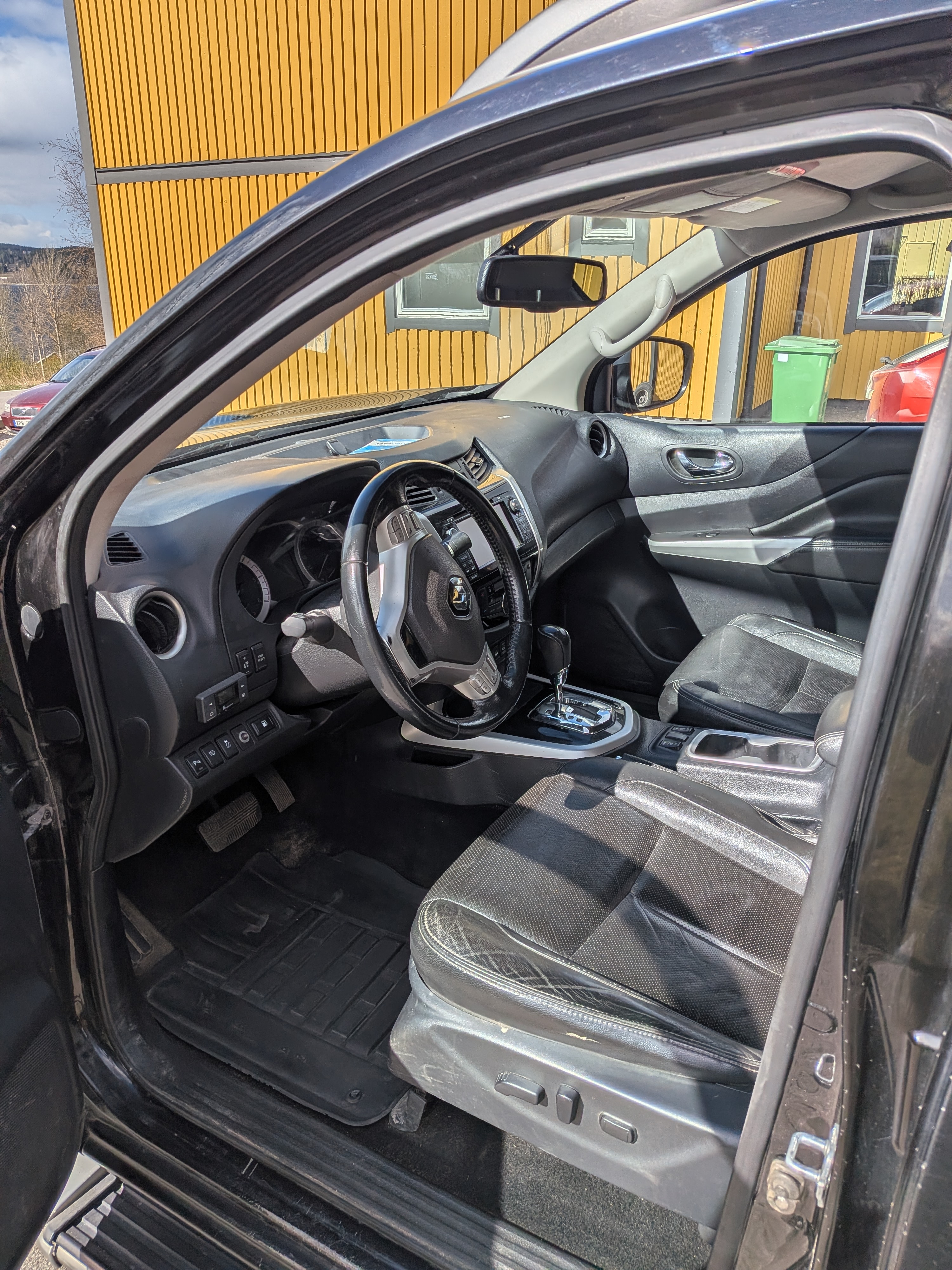 Renault Alaskan 2.3 dCi 4WD Automatisk 2018, photo 7/8