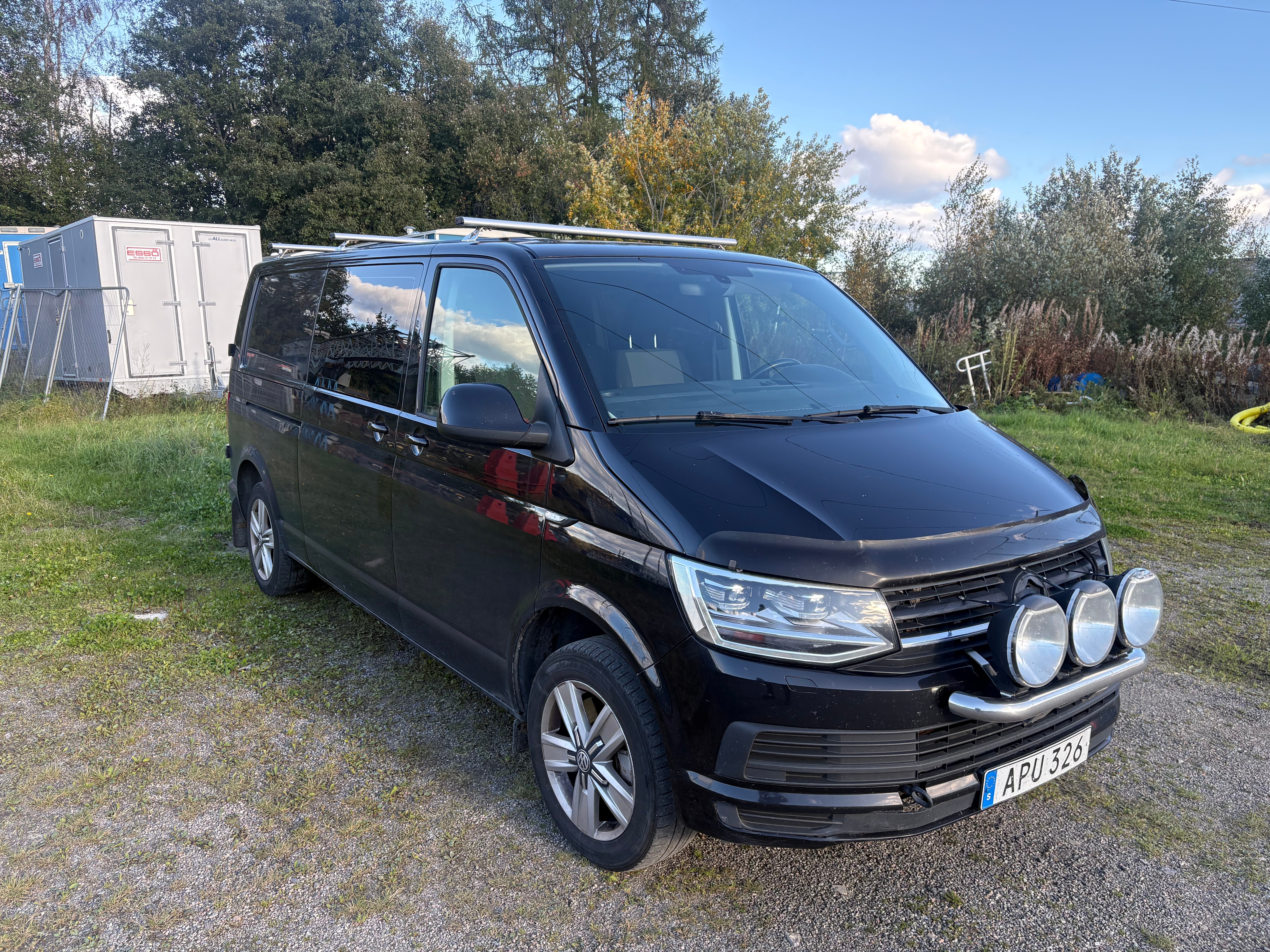 Volkswagen Transporter 2018, bild 2/3