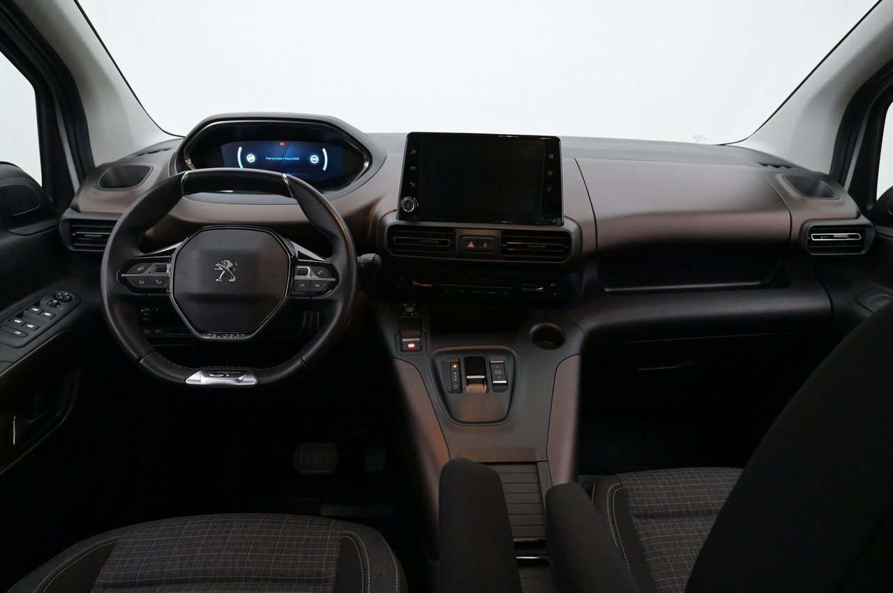 Peugeot e-Rifter 50 kWh GT 7-sits 2023, bild 6/10