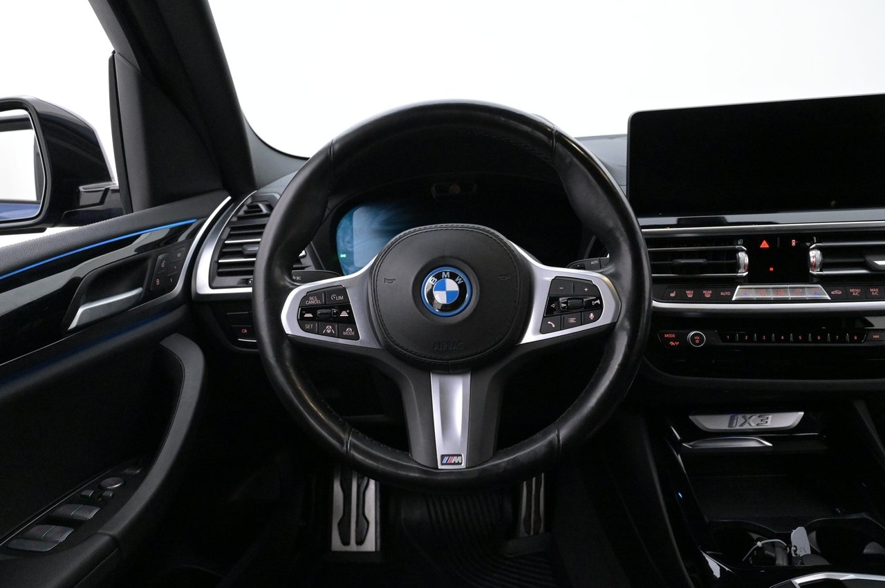 BMW iX3 M Sport Charged Pano 2023, bild 7/10