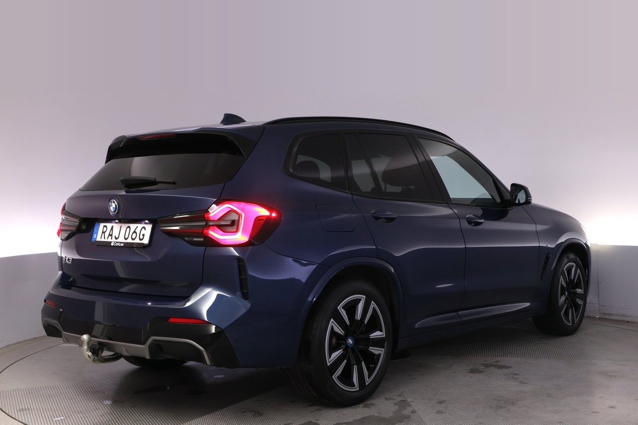 BMW iX3 M Sport Charged Pano 2023, bild 5/10