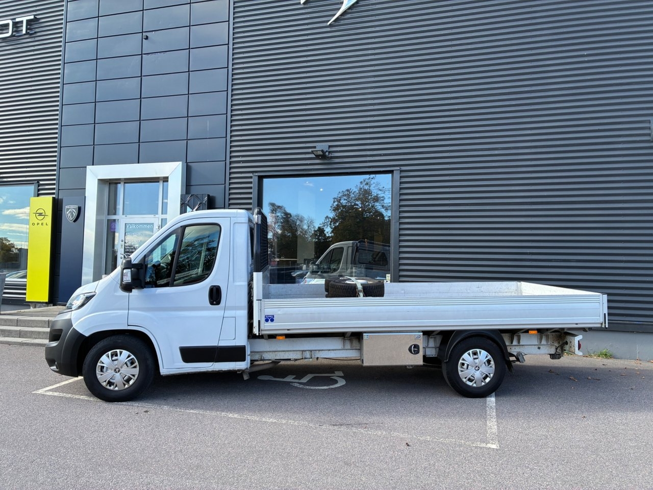 Peugeot Boxer 2023, bild 2/10