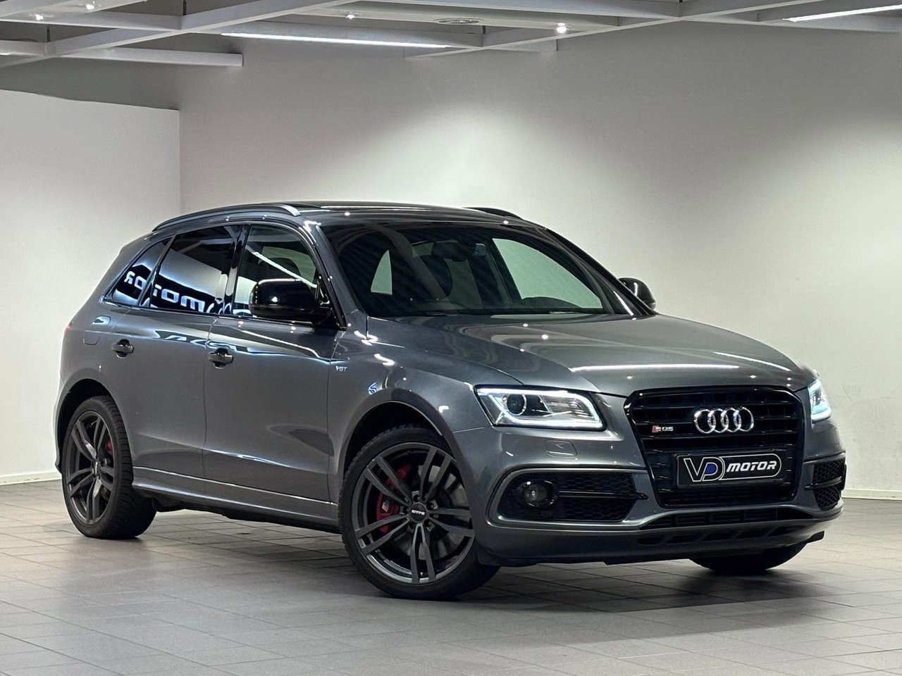 Audi SQ5 2017, kuva 7/10