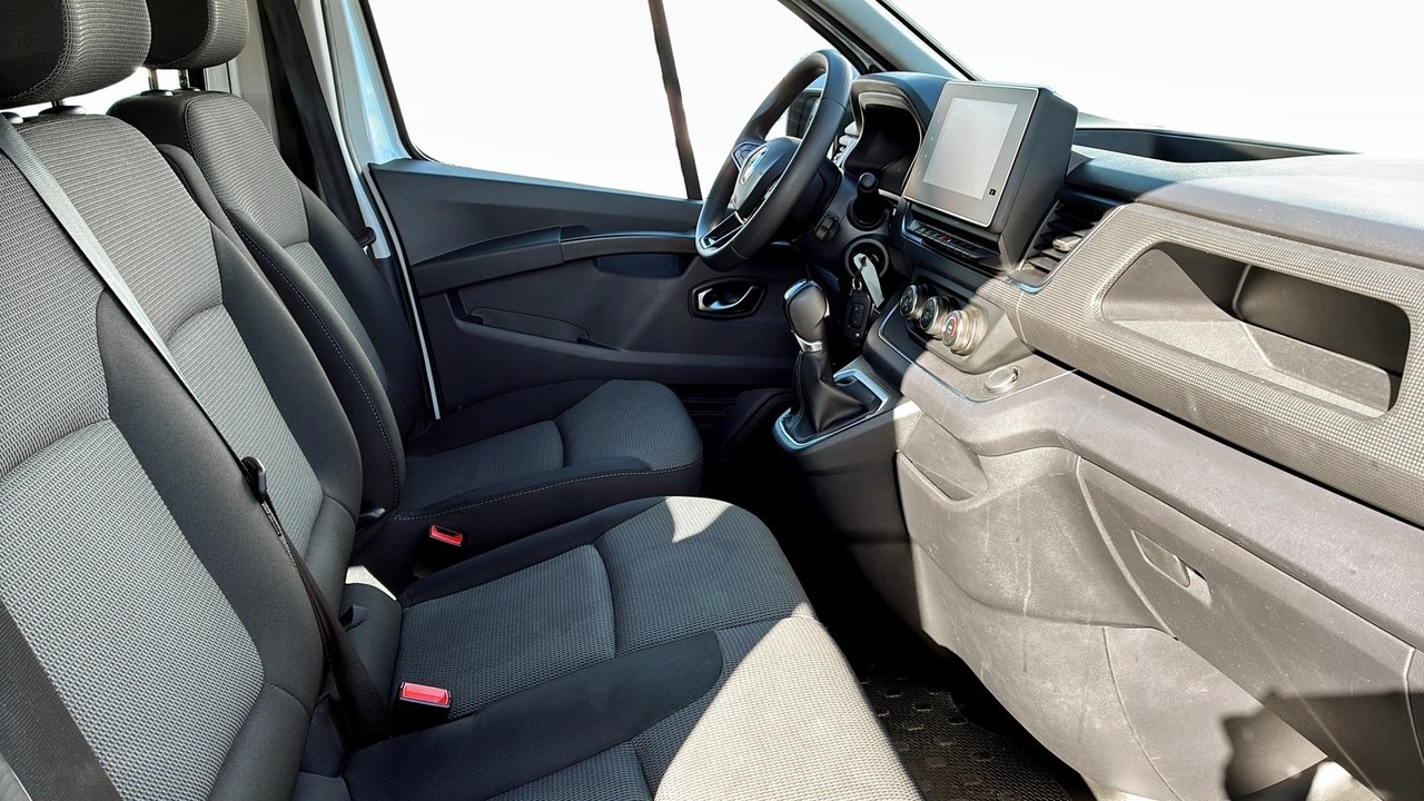 Renault Trafic PASSENGER L2H1 2024, bild 3/10