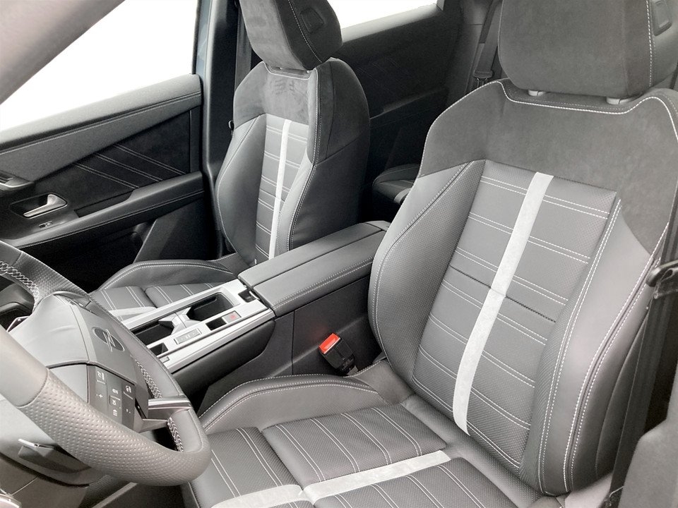 Opel Grandland Ultimate Hybrid Aut+ 2025, photo 6/10