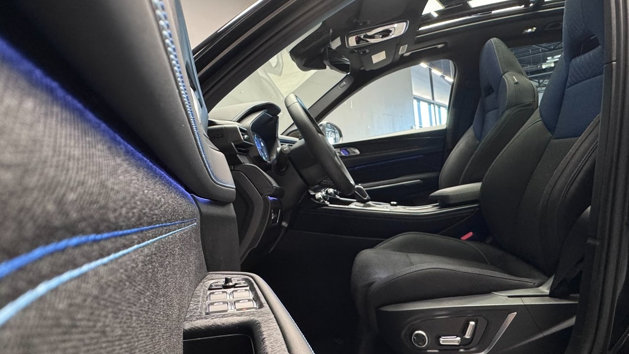 Lynk & Co 01 PHEV DCT 2023, bild 6/21