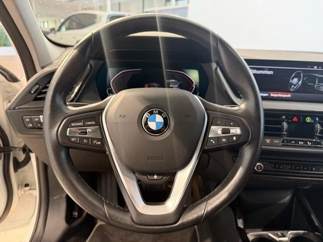 BMW 118 i 2023, bild 7/14