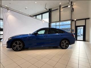 BMW 330 e Sedan 2025, photo 3/14