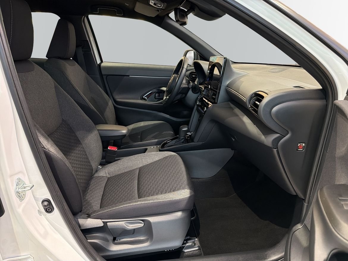 Toyota Yaris Cross 2026, bild 6/14