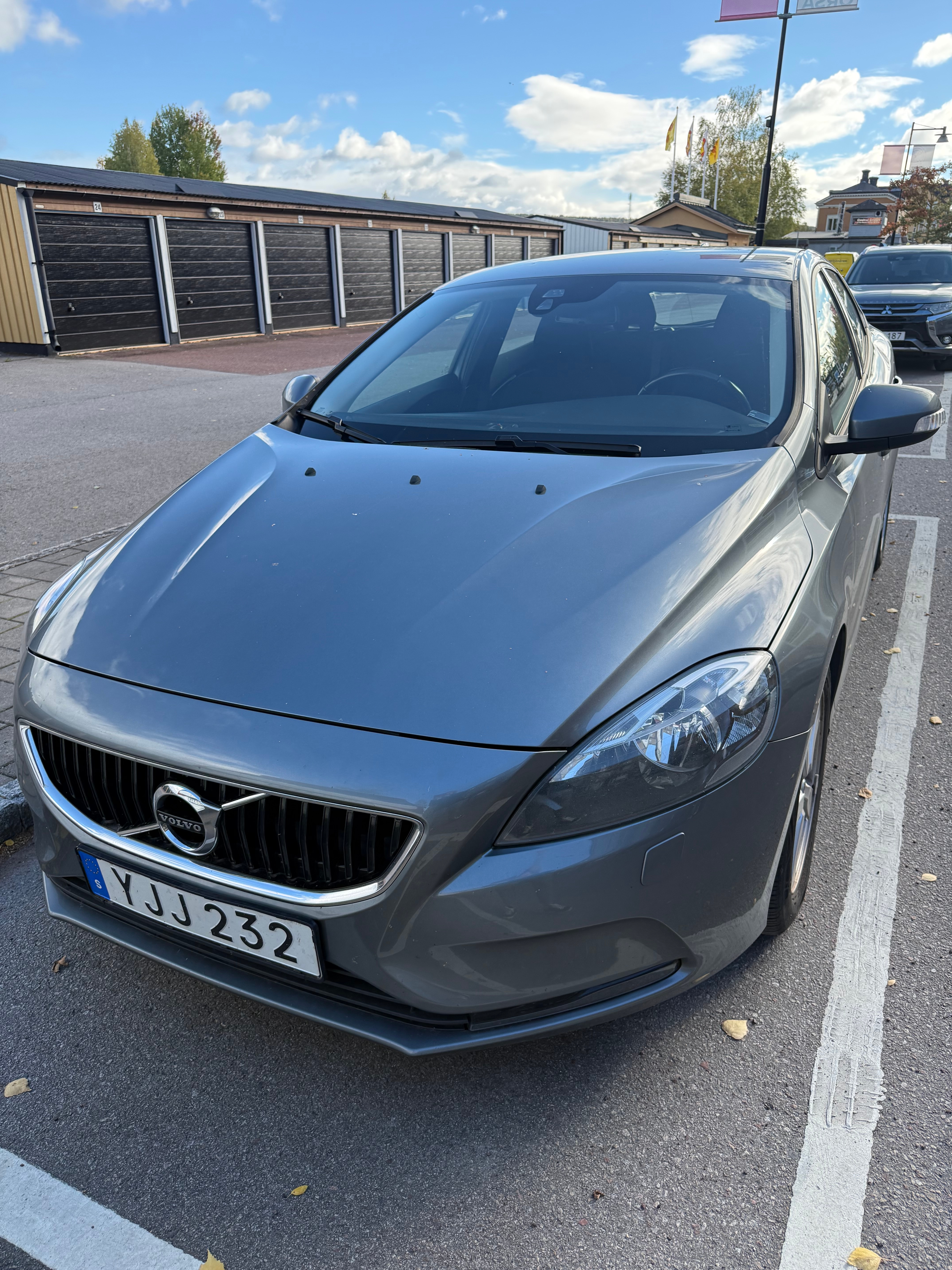 Volvo V40