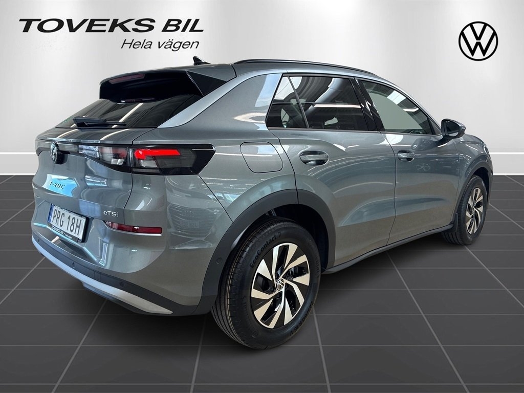 Volkswagen T-Roc 1.5 ETSI 150 HK DSG7 2026, bild 3/10