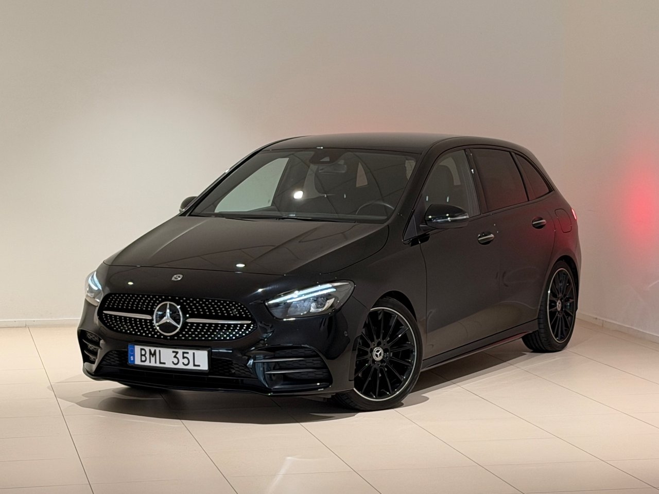 Mercedes-Benz B