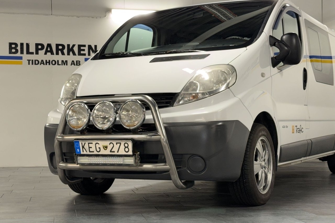Renault Trafic 2010, bild 2/10