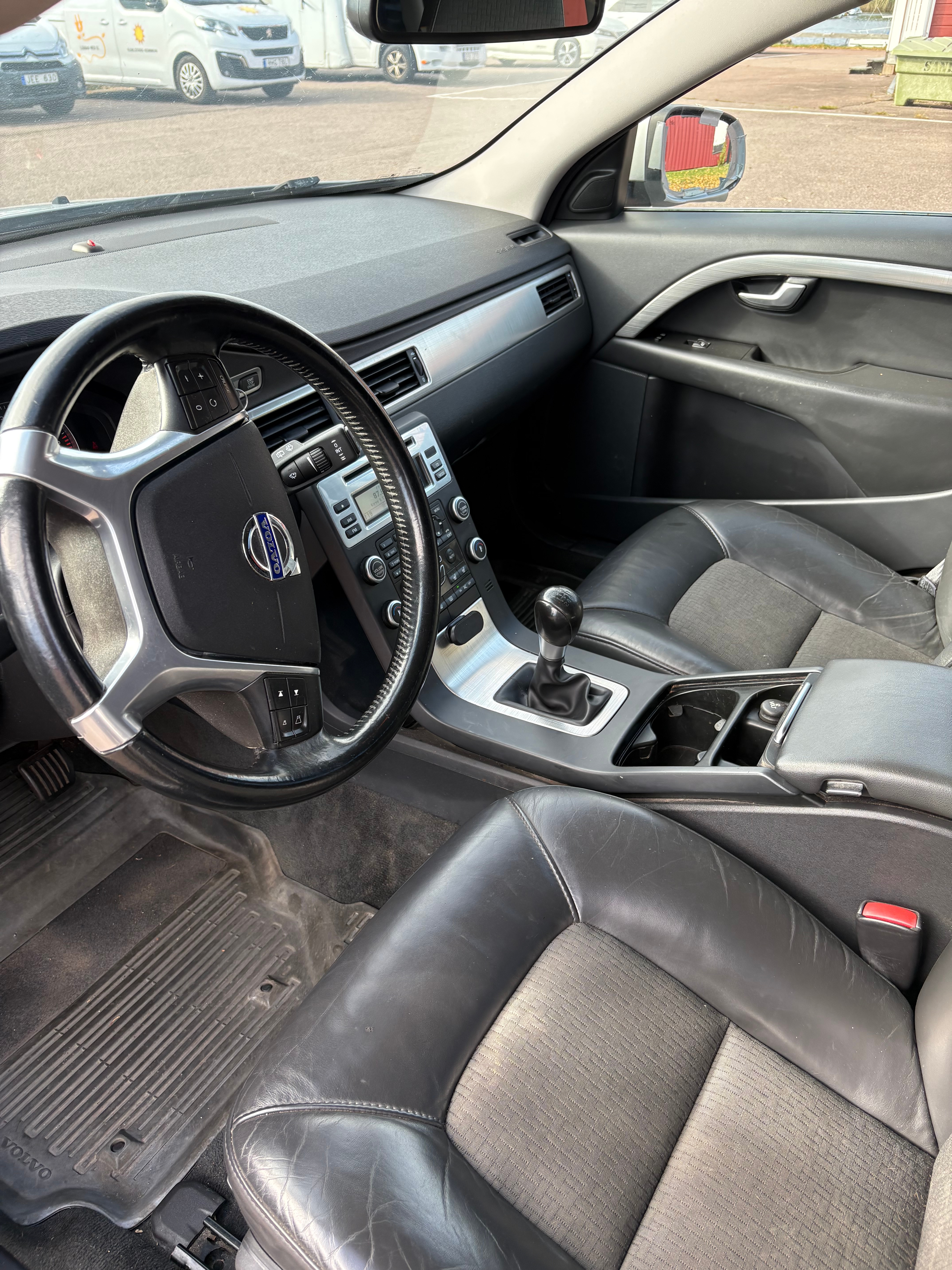 Volvo V70 2.4D Manuell 2010, bild 8/8