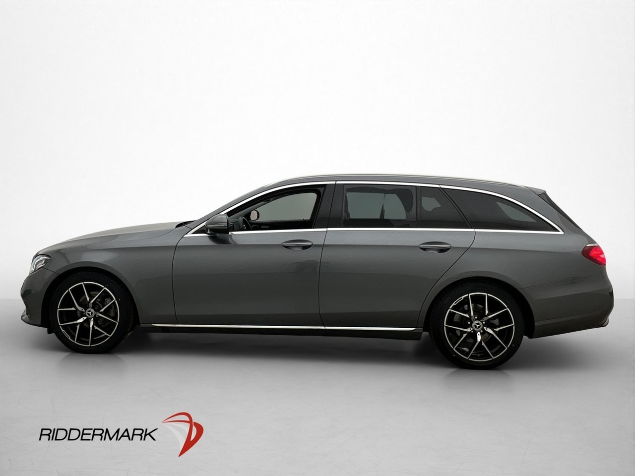 Mercedes-Benz E 2018, bild 4/10