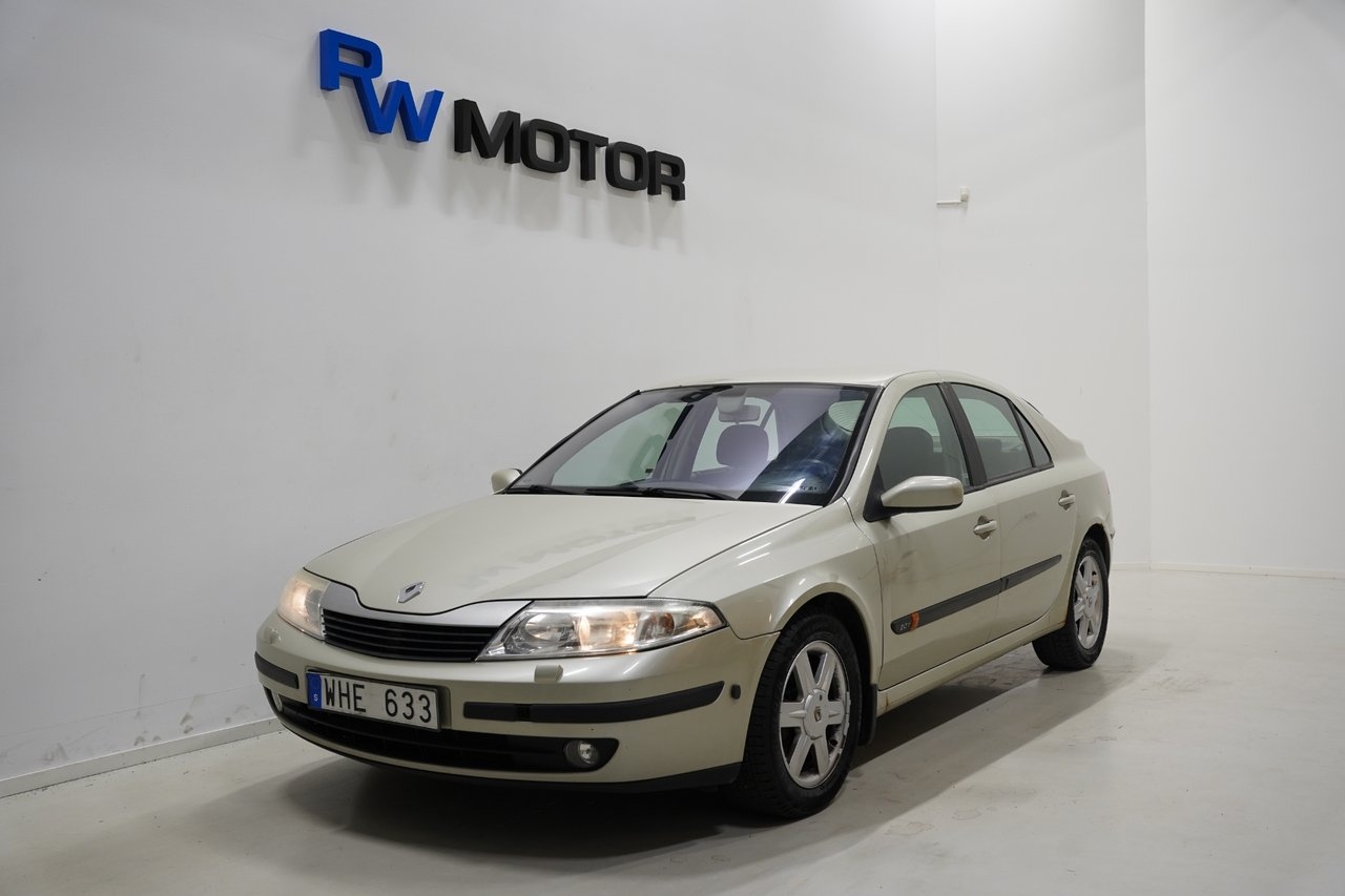 Renault Laguna 2005, kuva 2/10