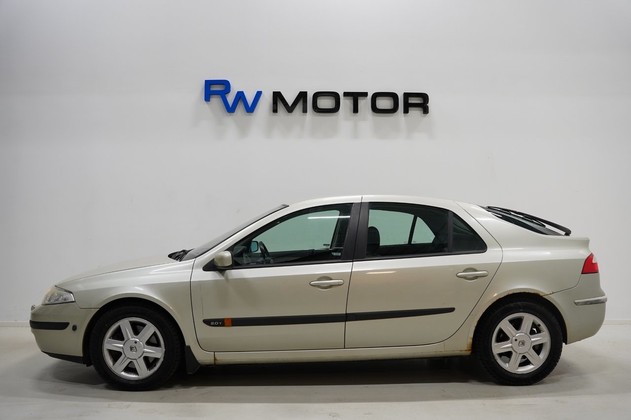 Renault Laguna 2005, kuva 3/10