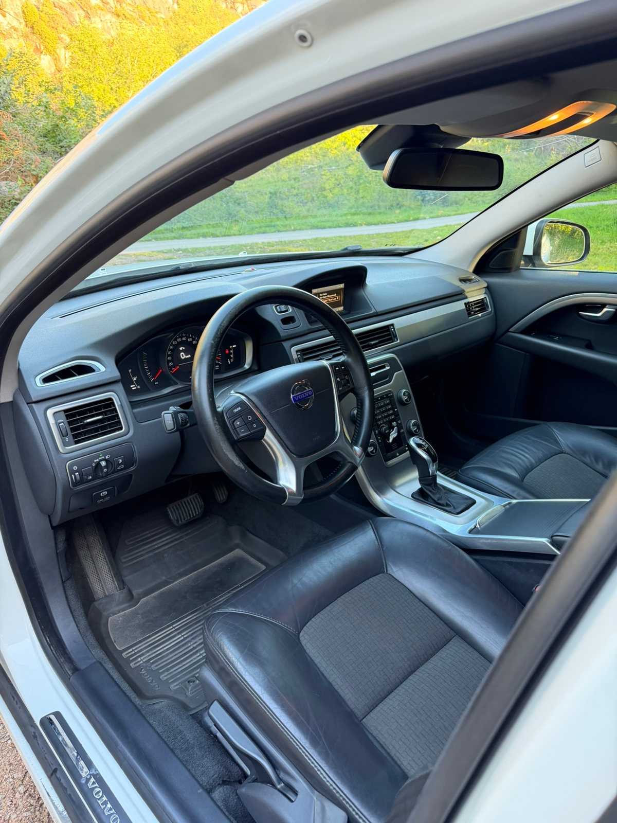 Volvo V70 D2 geartronic 2014, bild 3/6