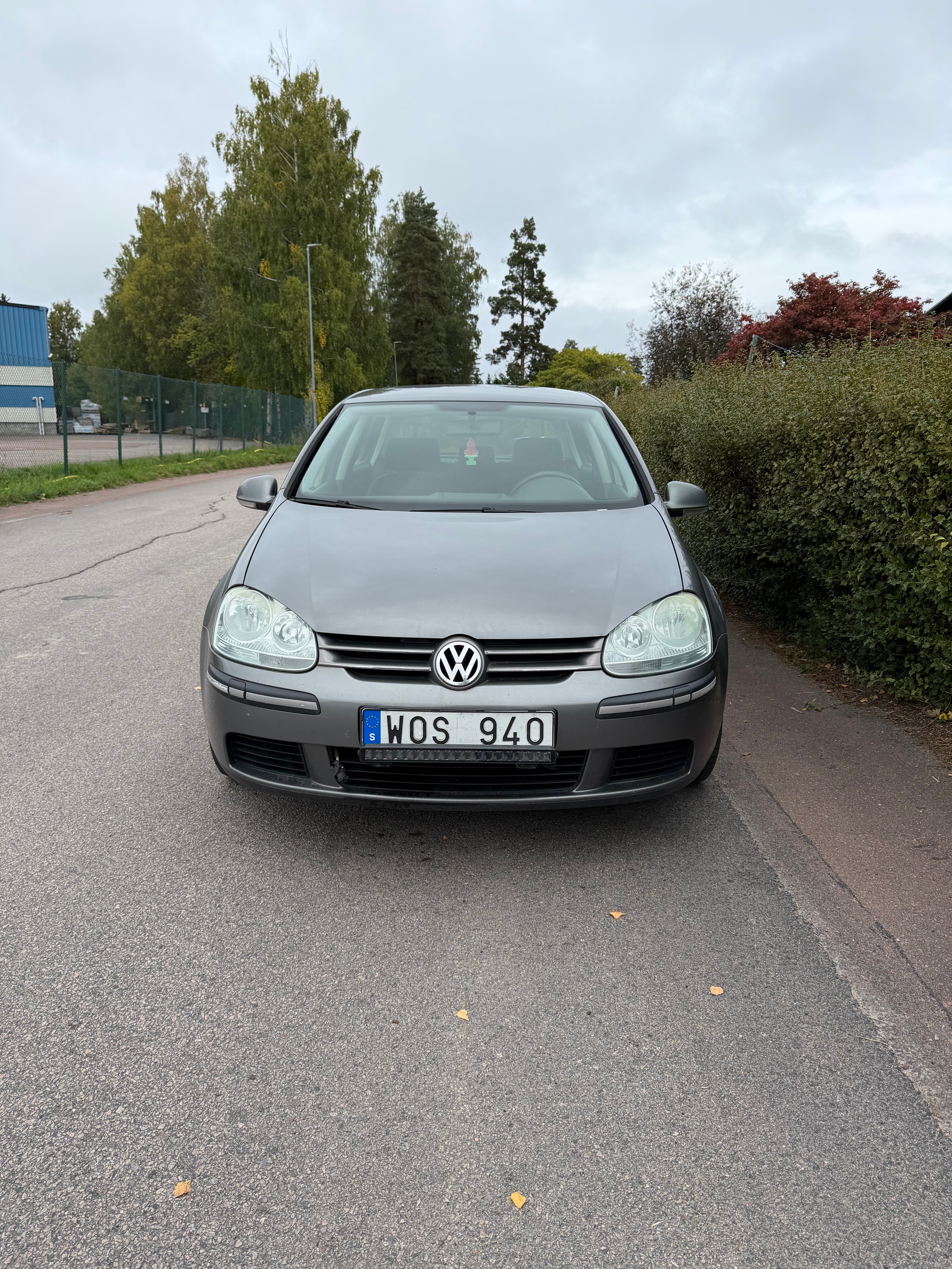 Volkswagen Golf V 5-dörrar 1.6 Manuell 2005, kuva 2/4