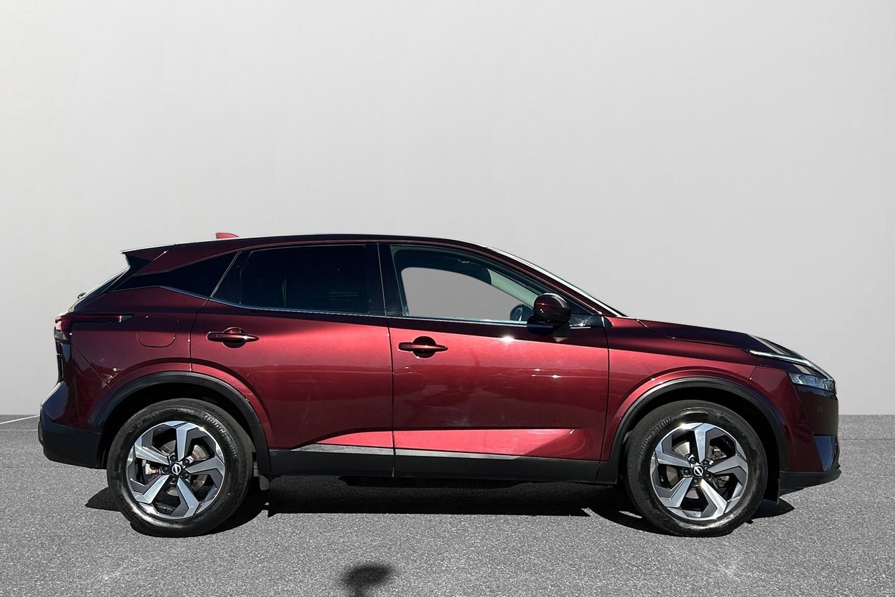Nissan Qashqai 2023, bild 2/18