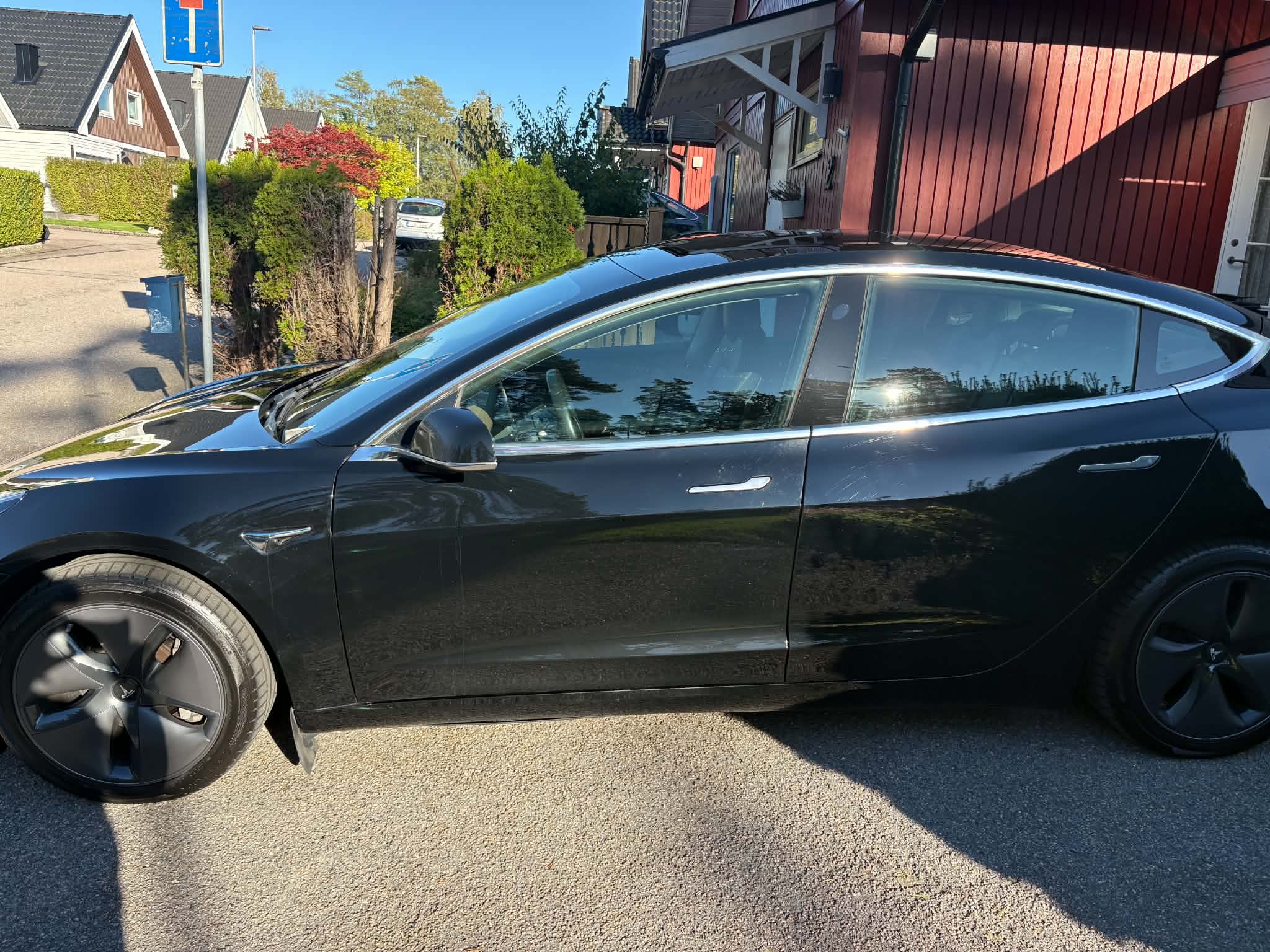 Tesla Model 3 Long Range AWD 2019, bild 2/5