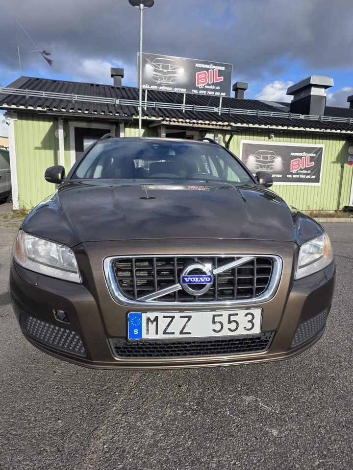Volvo V70 T4F Kinetic Euro 5 2013, bild 2/10