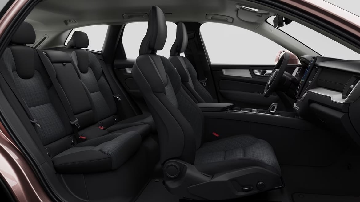 Volvo XC60 T6 AWD Long Range Core 2027, photo 8/8