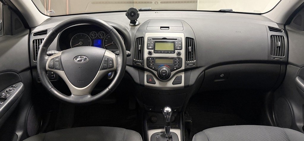 Hyundai i30 cw 1.6 CRDi Euro 4 2009, bild 7/8