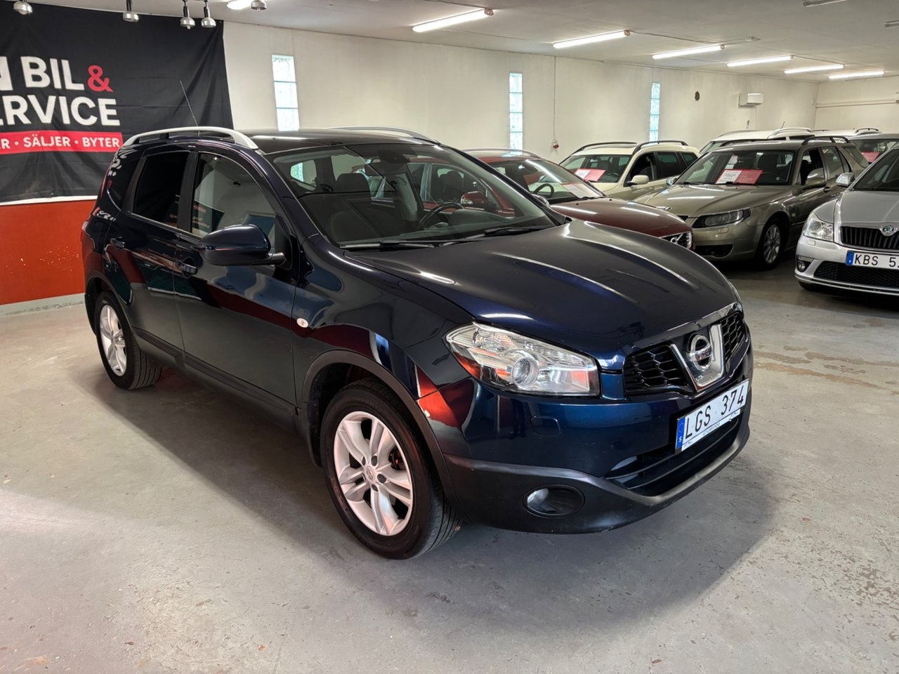 Nissan Qashqai+2 2011, photo 2/8
