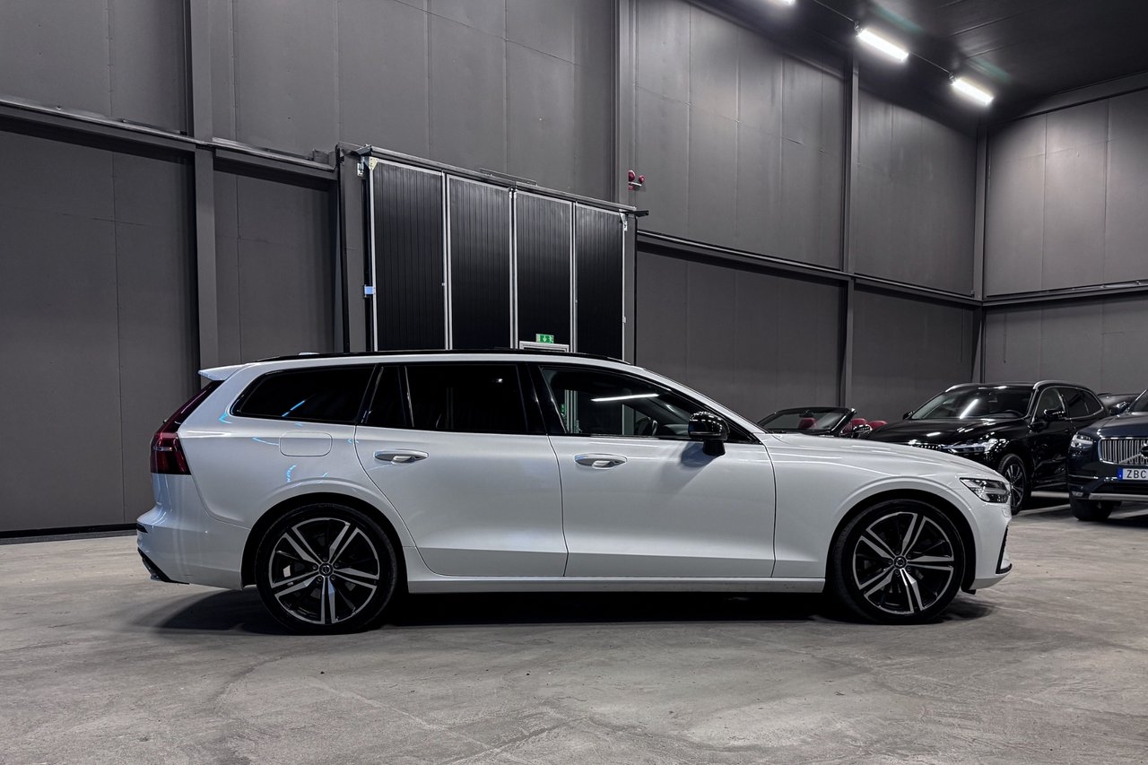Volvo V60 Recharge T6 AWD R-Design 2021, bild 7/10