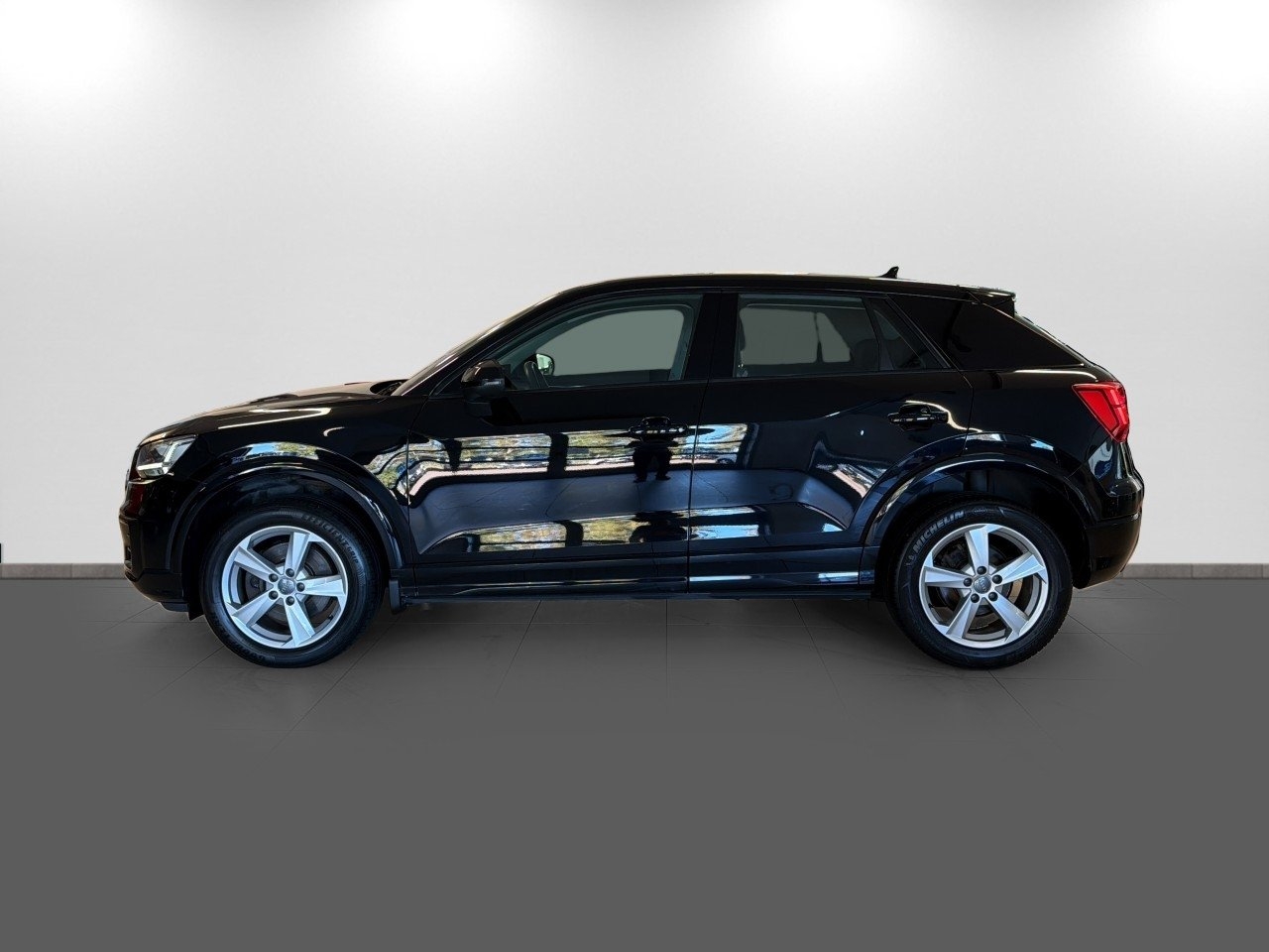 Audi Q2 2018, kuva 2/10