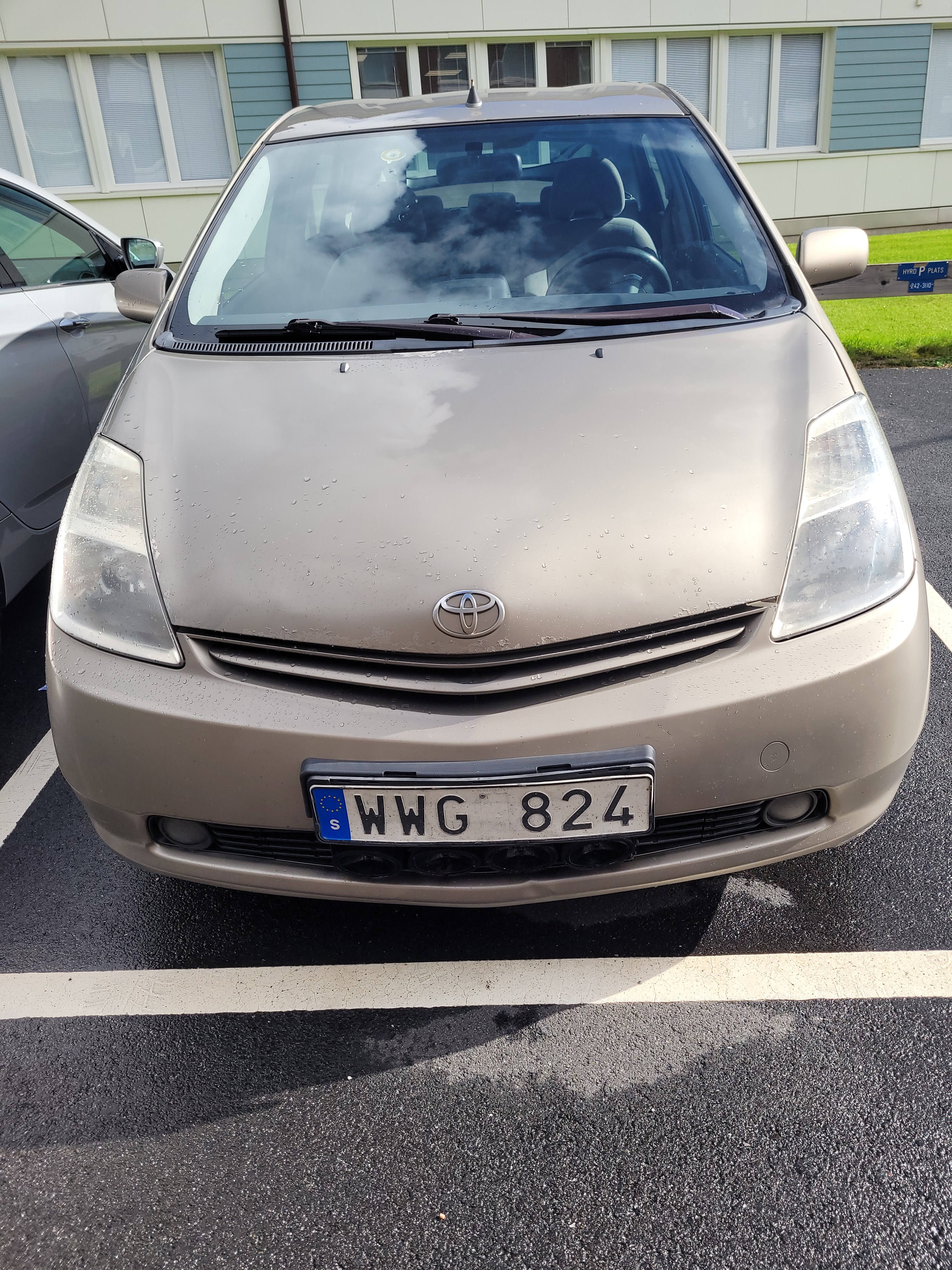 Toyota Prius 1.5 VVT-i + 3CM CVT 2005, bild 3/8