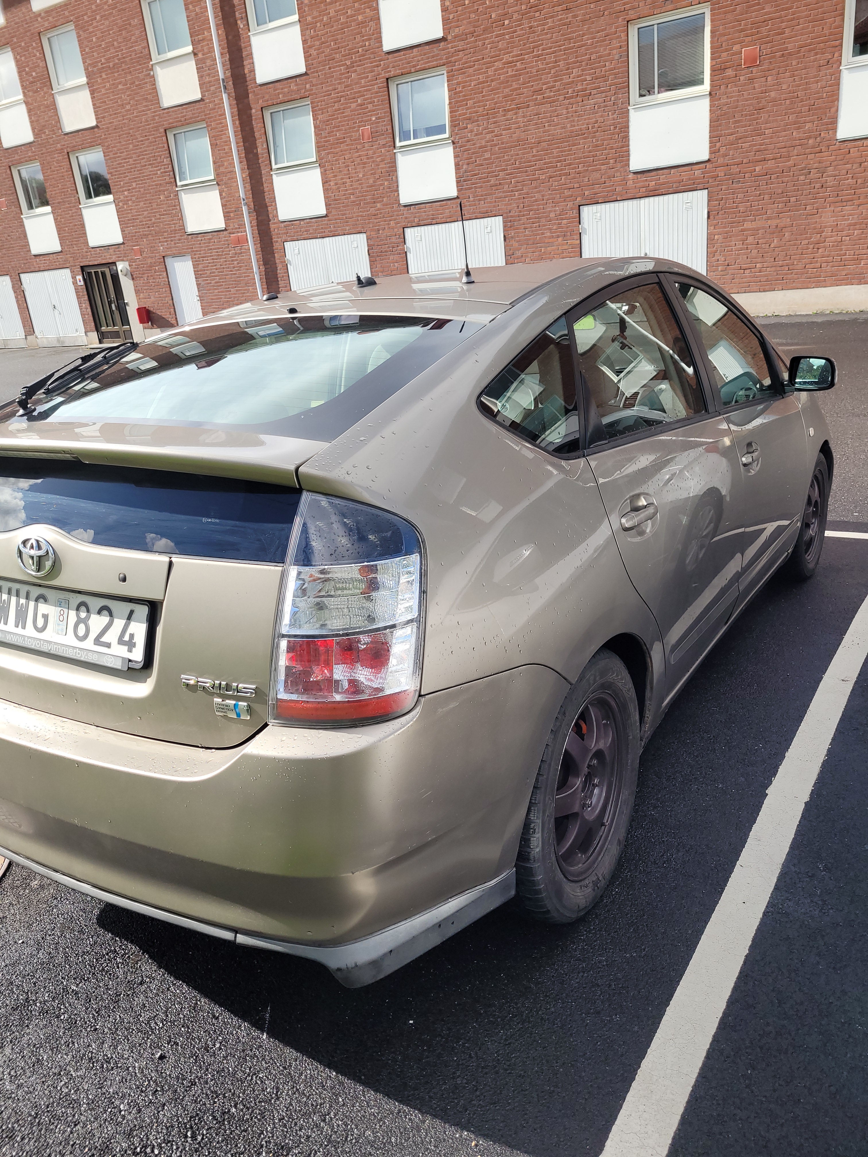 Toyota Prius 1.5 VVT-i + 3CM CVT 2005, bild 5/8