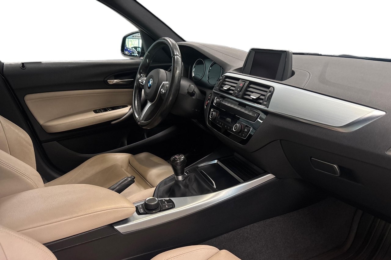 BMW 120 i M-Sport Manuell 2018, bild 6/10
