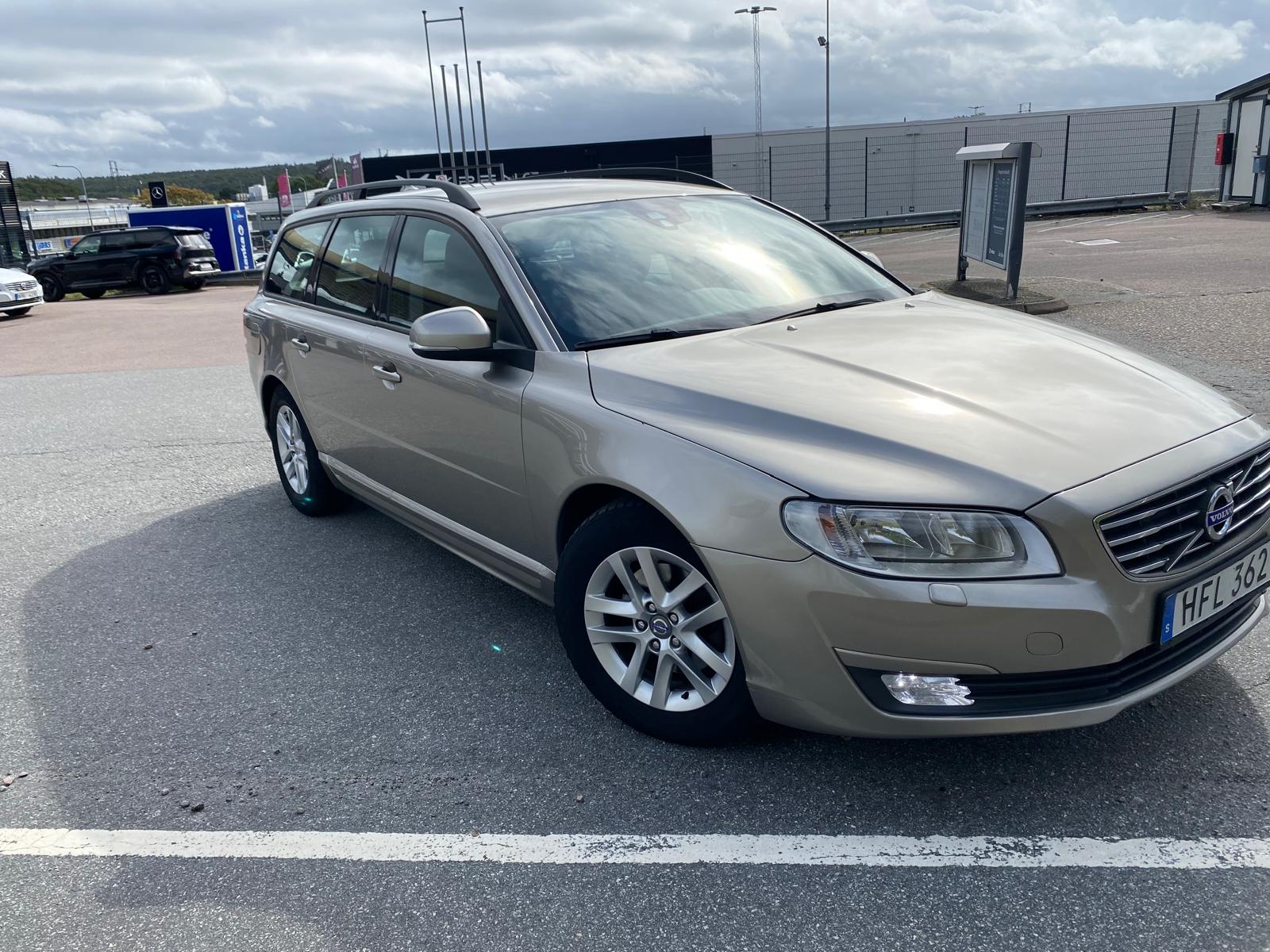 Volvo V70 D2 Manuell 2015, bild 7/8