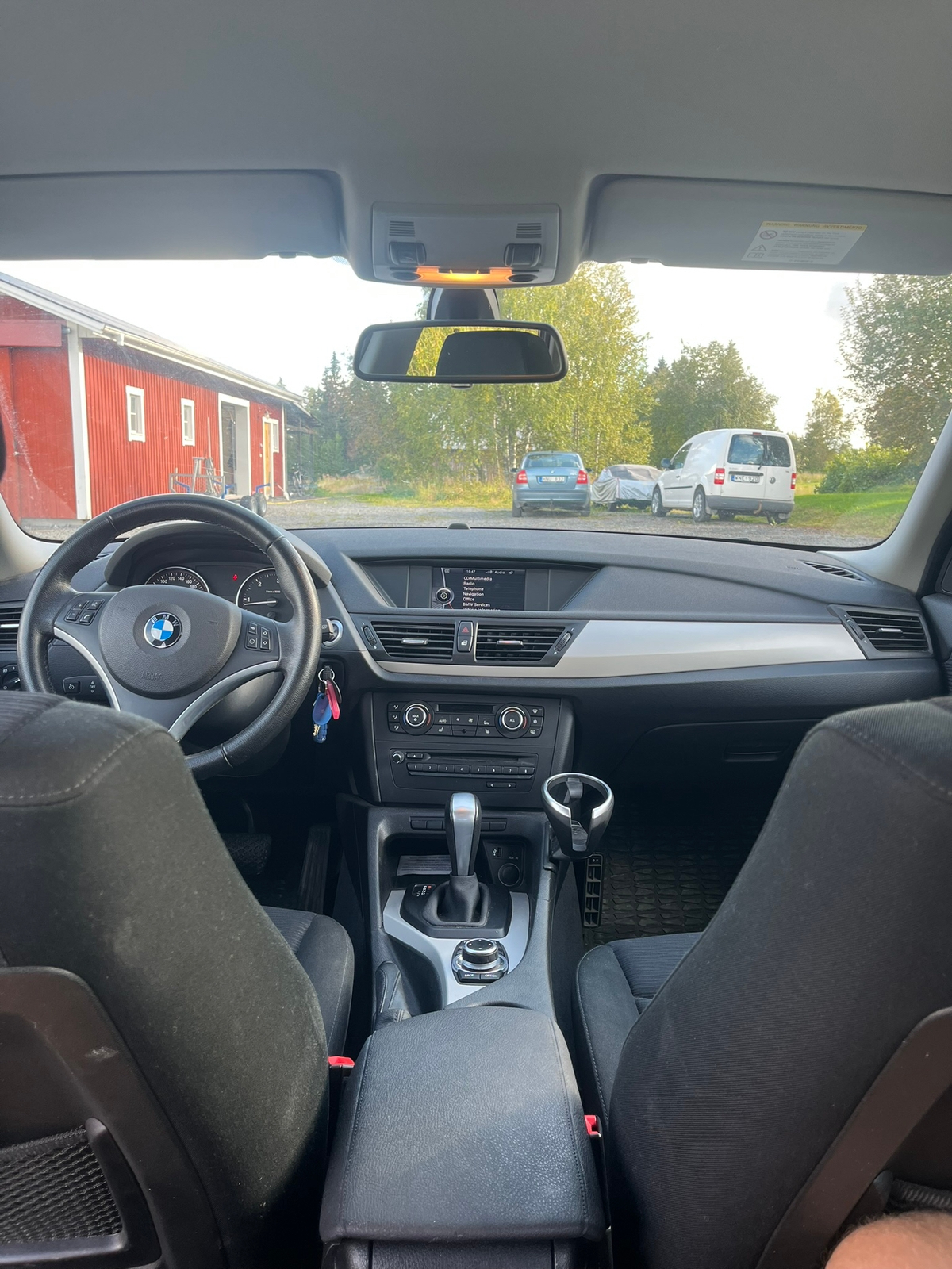 BMW X1 xDrive18d Steptronic 2012, bild 3/4