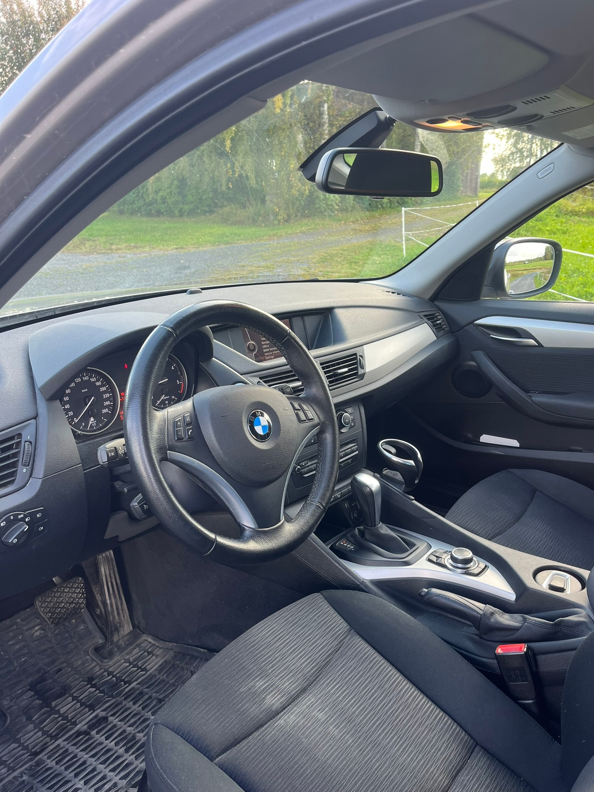 BMW X1 xDrive18d Steptronic 2012, bild 4/4
