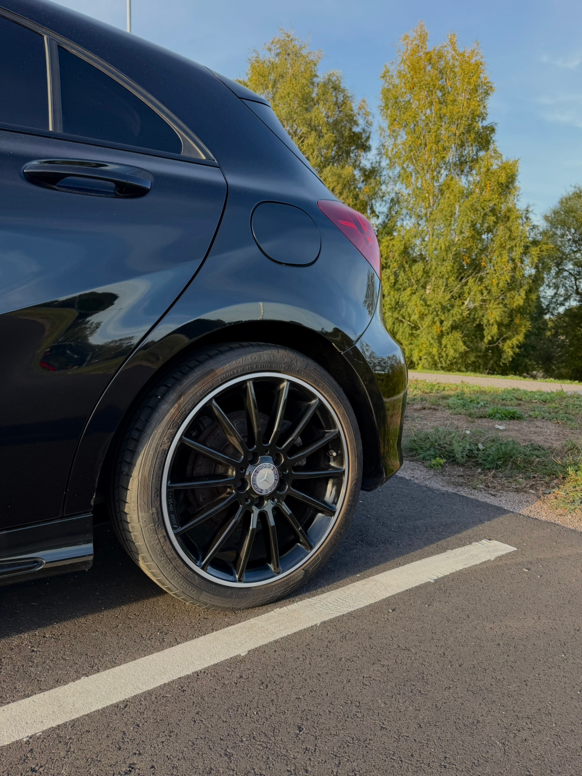 Mercedes-Benz A 180 Manuell 2016, bild 6/7