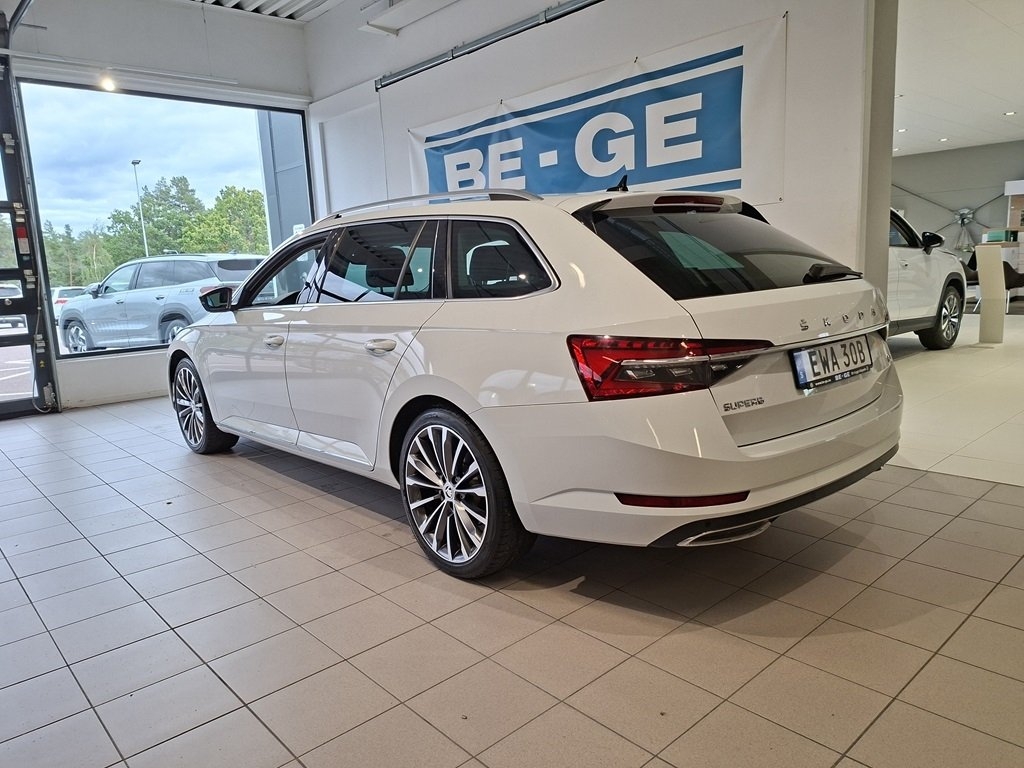 Skoda Superb 2024, kuva 3/10