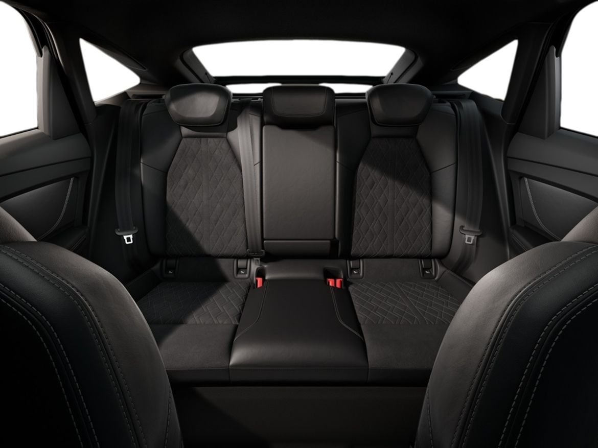 Audi Q4 e-tron quattro 299hk S-Line 2027, bild 8/8