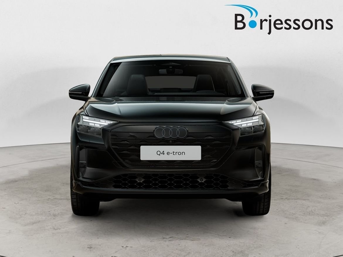 Audi Q4 e-tron quattro 299hk S-Line 2027, bild 4/8