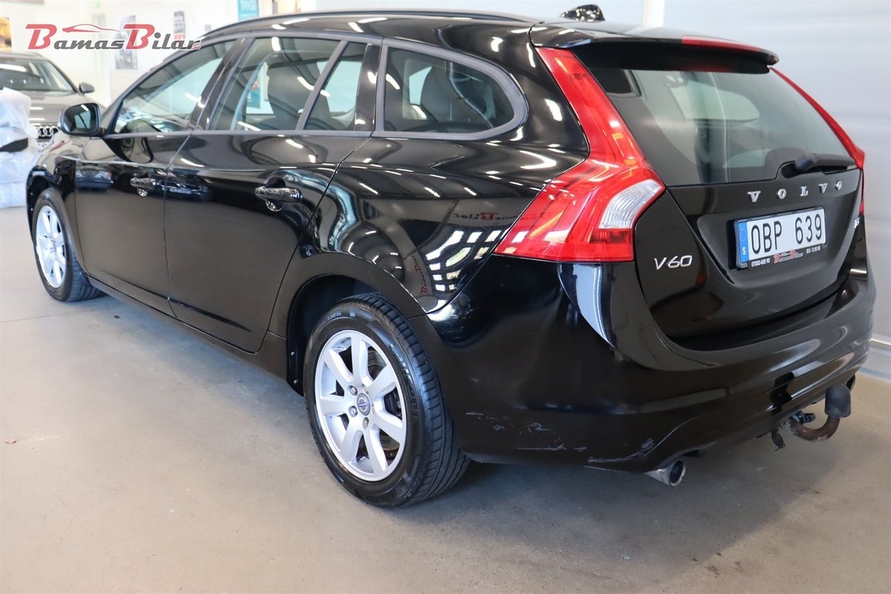 Volvo V60 T3 Manuell, 150hk Kinetic 2014, bild 3/10