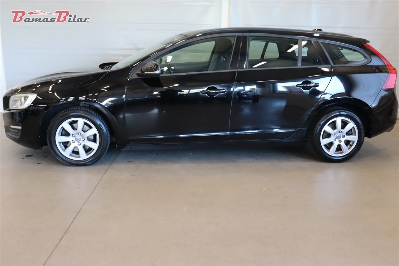 Volvo V60 T3 Manuell, 150hk Kinetic 2014, bild 2/10