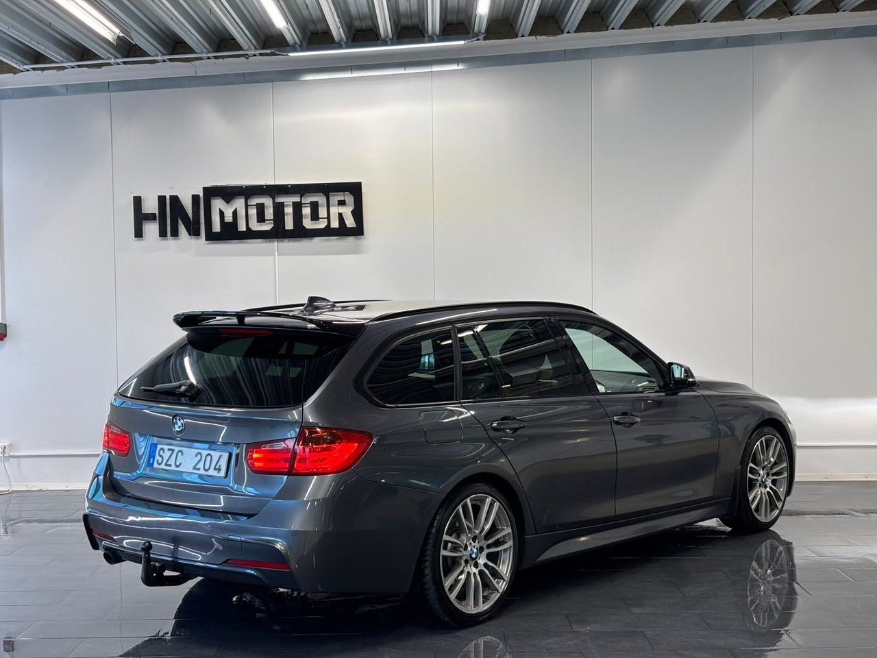 BMW 320 d Touring Steptronic M Sport 2013, bild 7/10