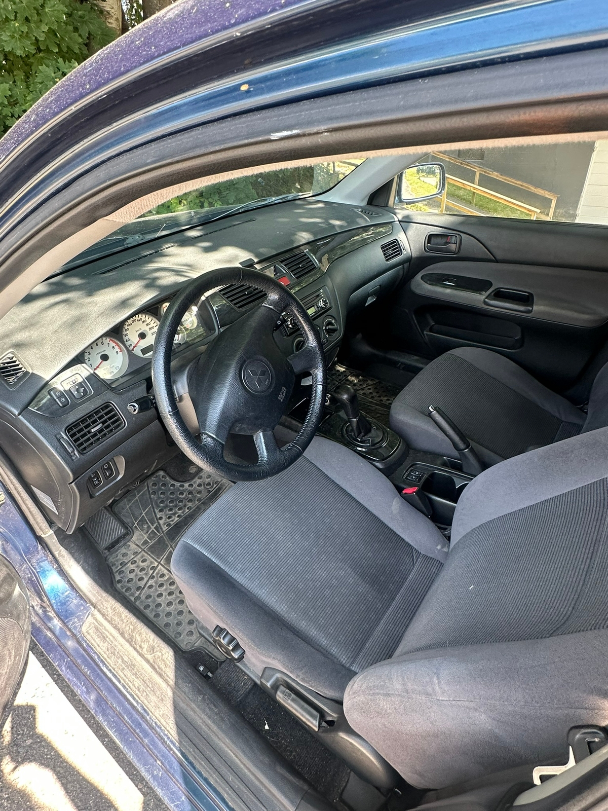 Mitsubishi Lancer 2004, bild 4/5