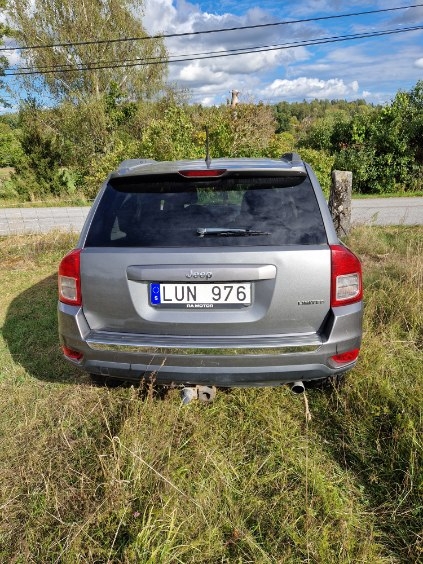 Jeep Compass 2.4 4WD CVT 2011, bild 3/8