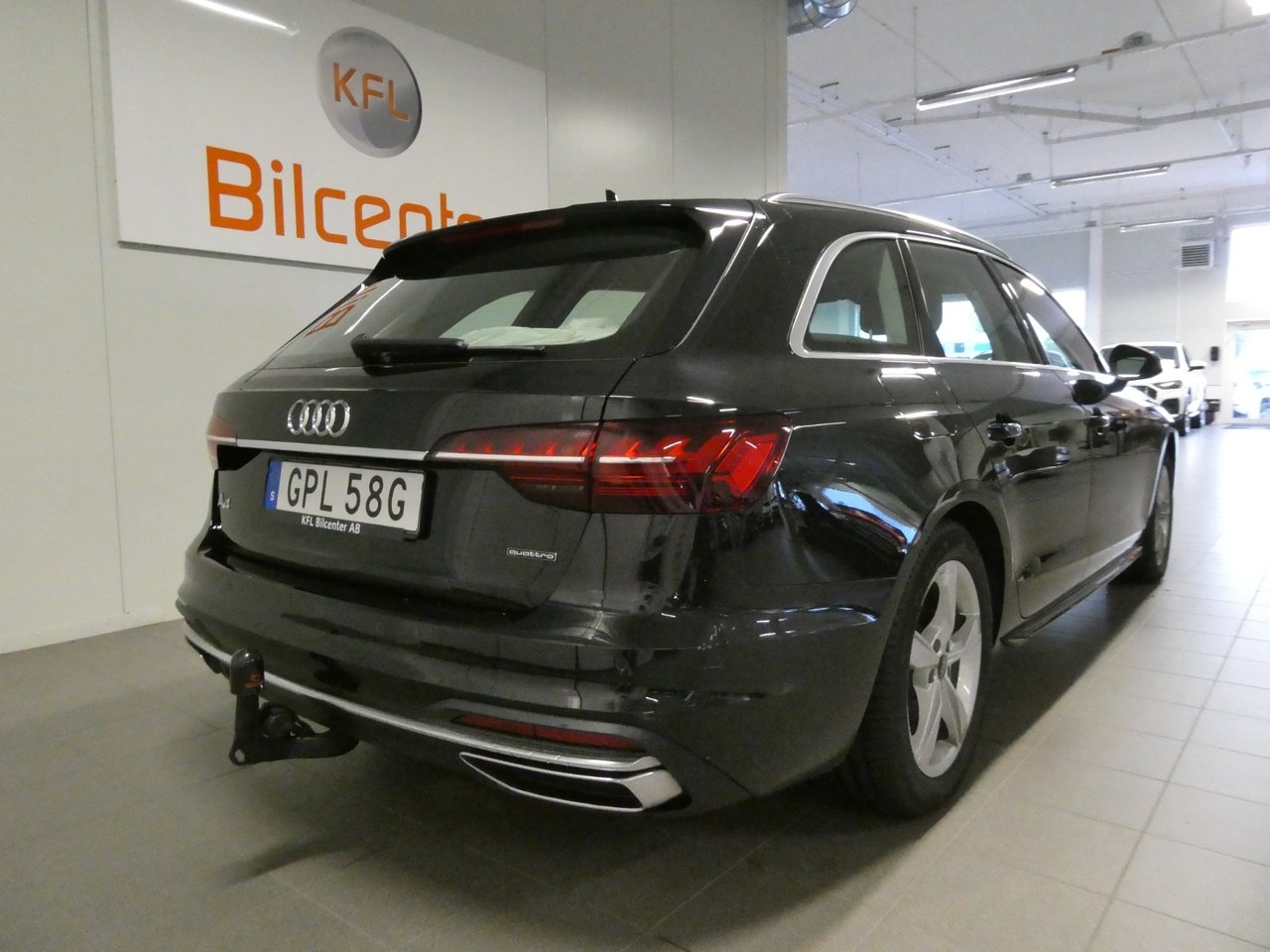 Audi A4 2022, bild 7/10