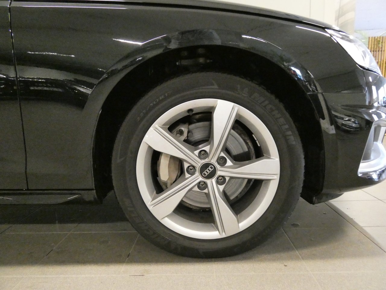 Audi A4 2022, bild 5/10
