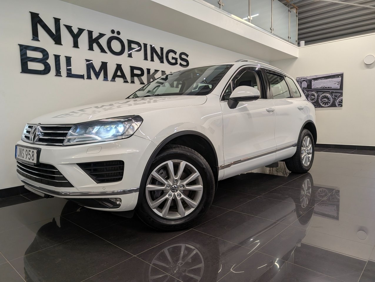 Volkswagen Touareg 2016, bild 2/10