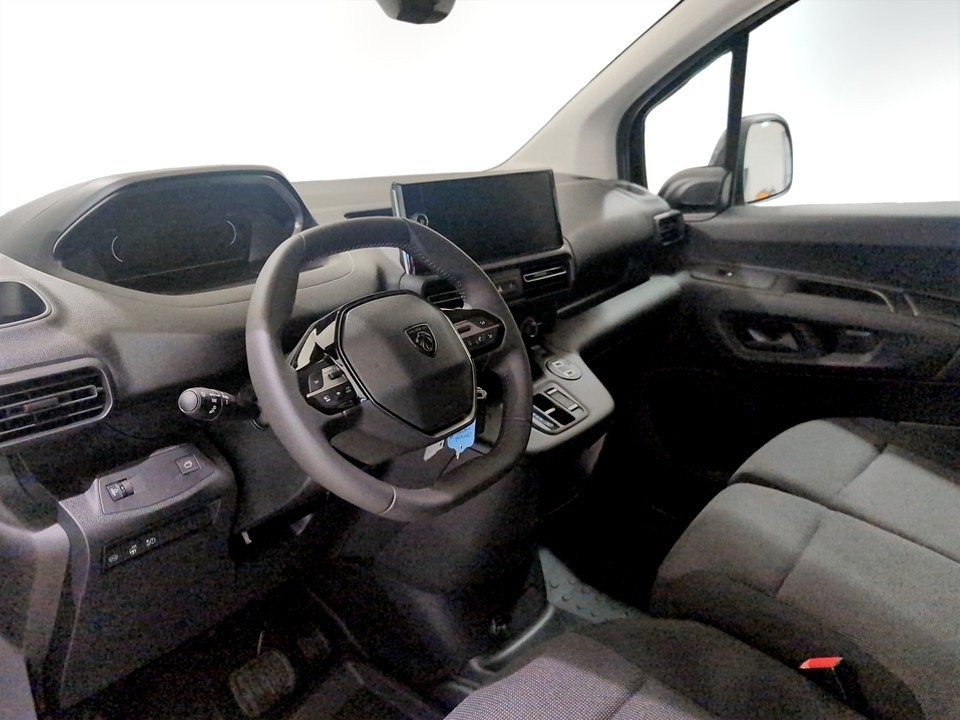 Peugeot Partner 130hk AT8 L2 2026, kuva 7/10